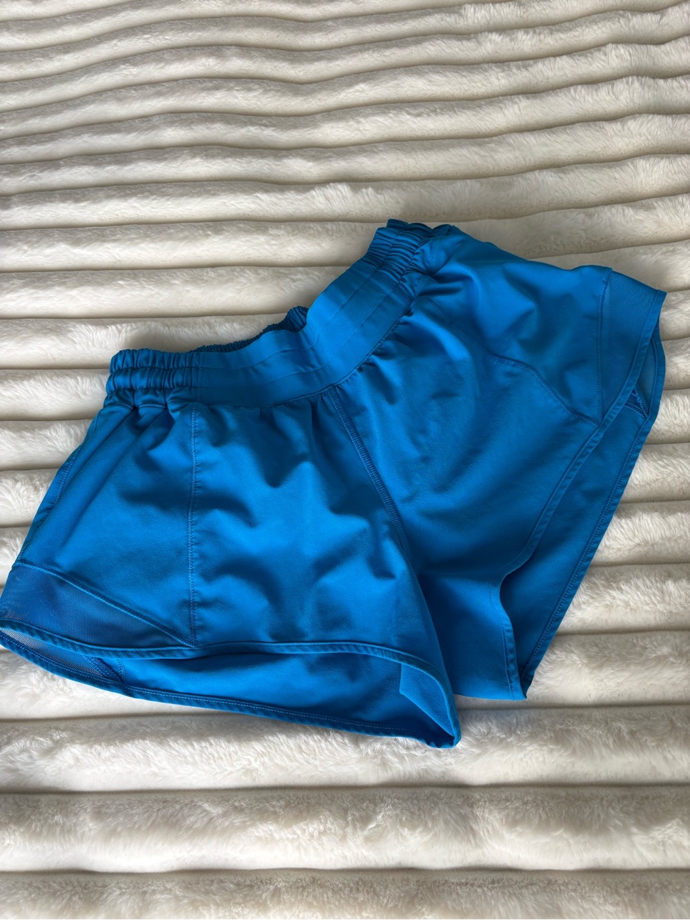 Lululemon hotty hot short blue